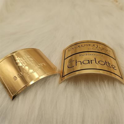 قیمت خوب رتبه بندی برچسب برند فلزی با لقب چاپی از بطری عطر آنلاین