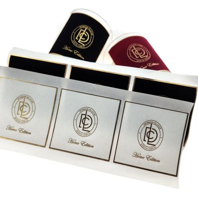 قیمت خوب فروش داغ برچسب های آویز مخملی عطر زنانه OEM عطر اصلی برچسب فلزی برای خود چسب آنلاین