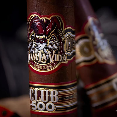 قیمت خوب ISO9001 Certified Customized Logo Personalized Cigar Label and Cigar Band Sticker with Gold Foil Embossing آنلاین